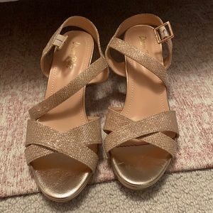 Dream Pairs Gold heels